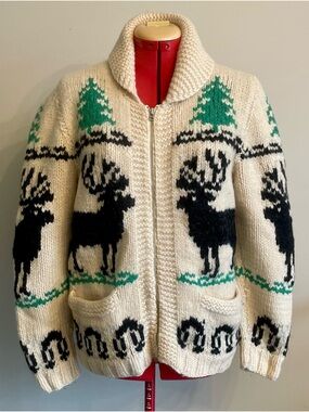 Vintage all wool knit zip up sweater Size Small